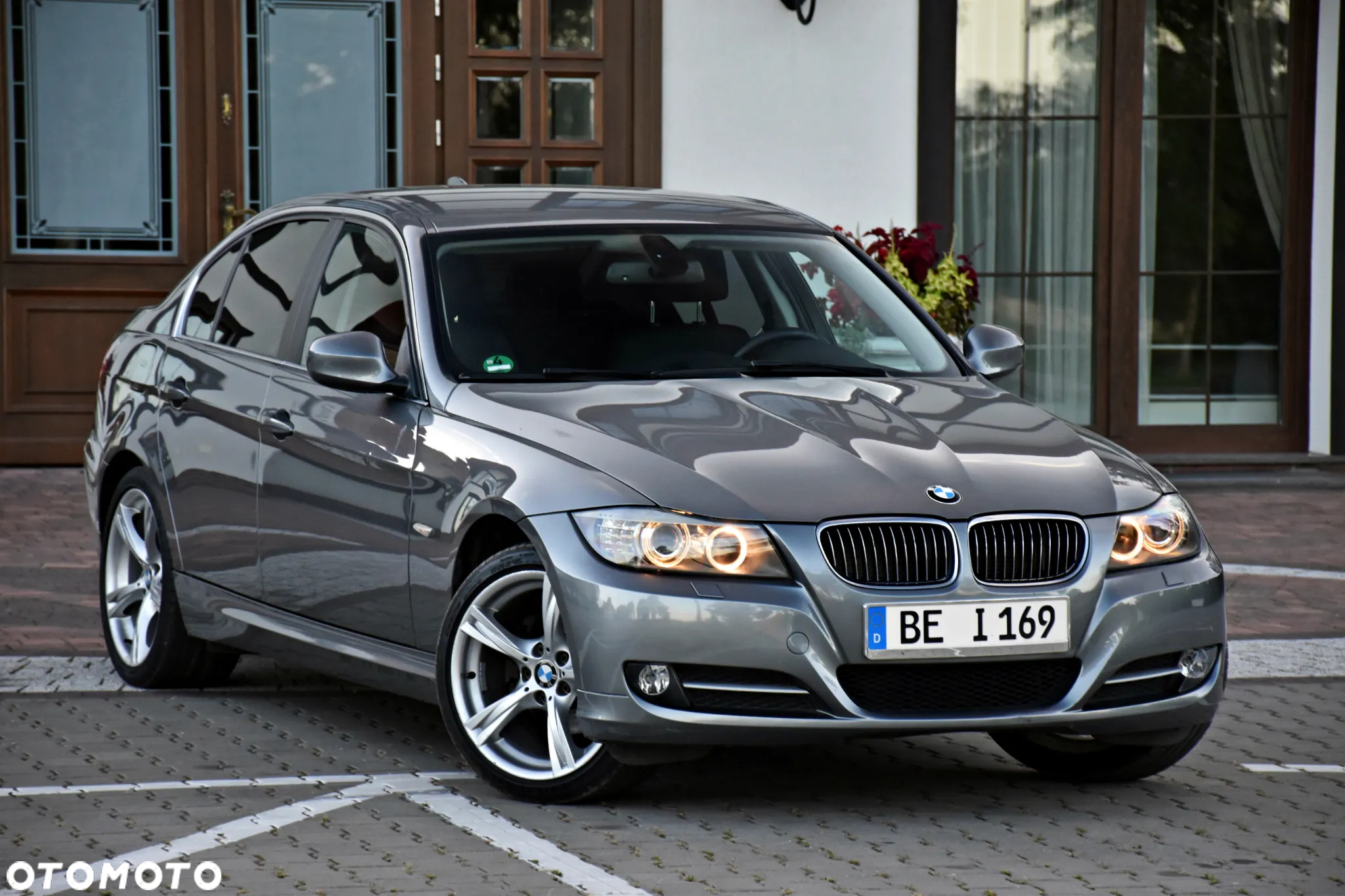 BMW Seria 3 320i - 3
