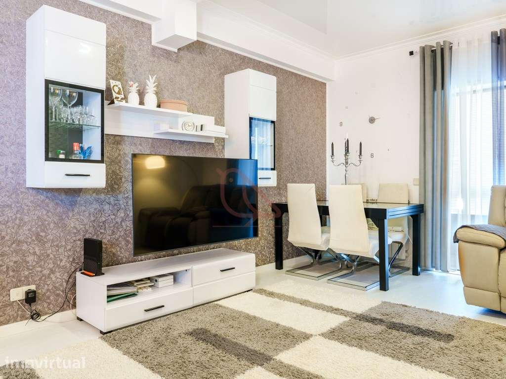 Apartamento T3 / Centro da Cidade de Fátima - Grande imagem: 3/41