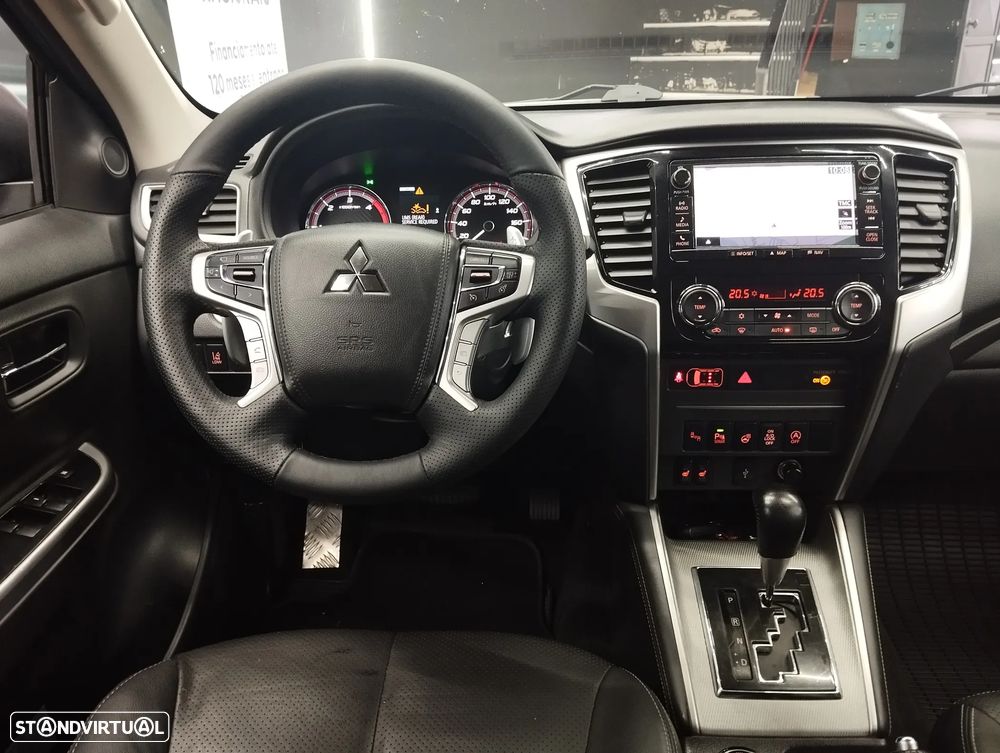 Mitsubishi L200 2.3 DI-D Strakar CD Intense AT 4WD - 17