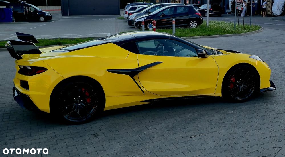 Chevrolet Corvette Stingray 3LT 6.2 V8 Automatik - 9
