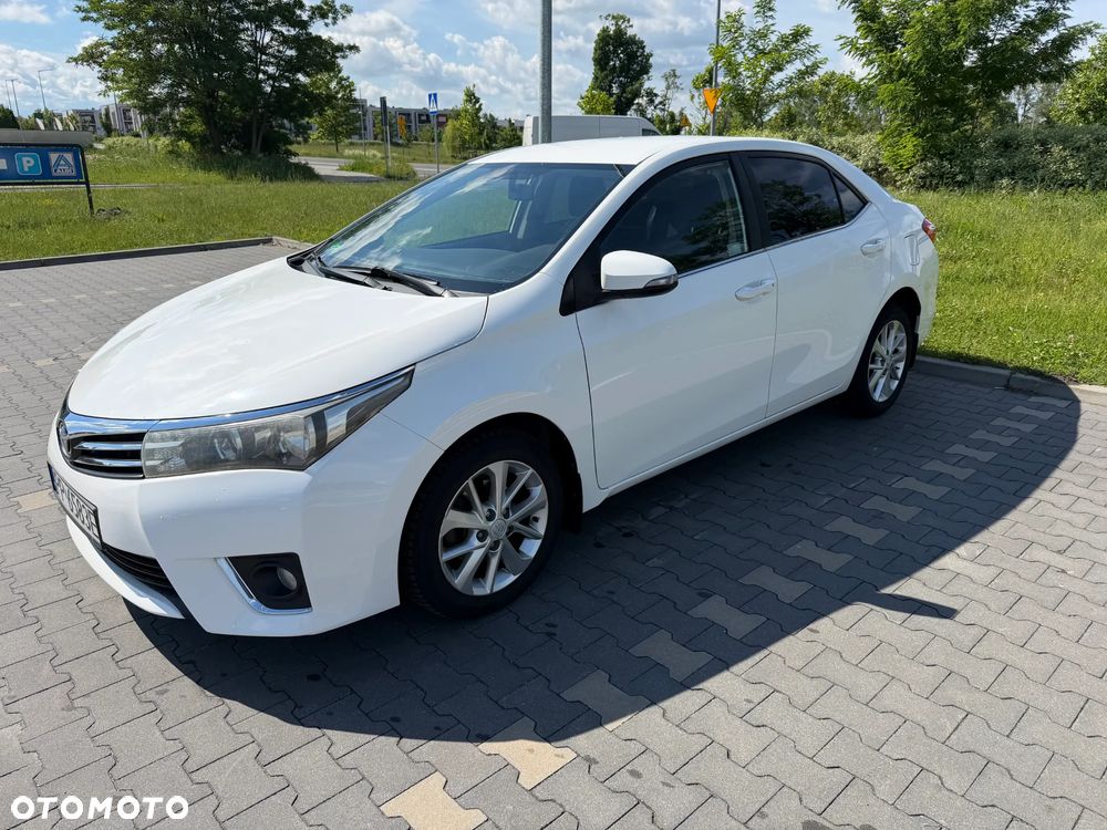 Toyota Corolla 1.6 Premium - 3