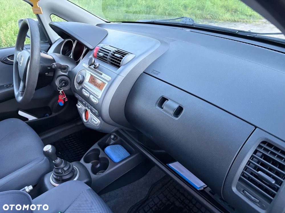 Honda Jazz 2005 photo 4