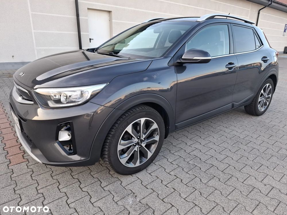 Kia Stonic 2017 photo 4