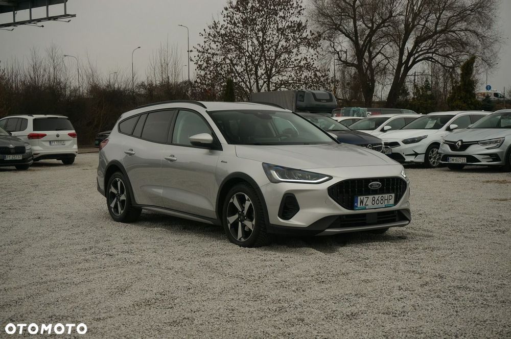 Ford Focus 2024 photo 4
