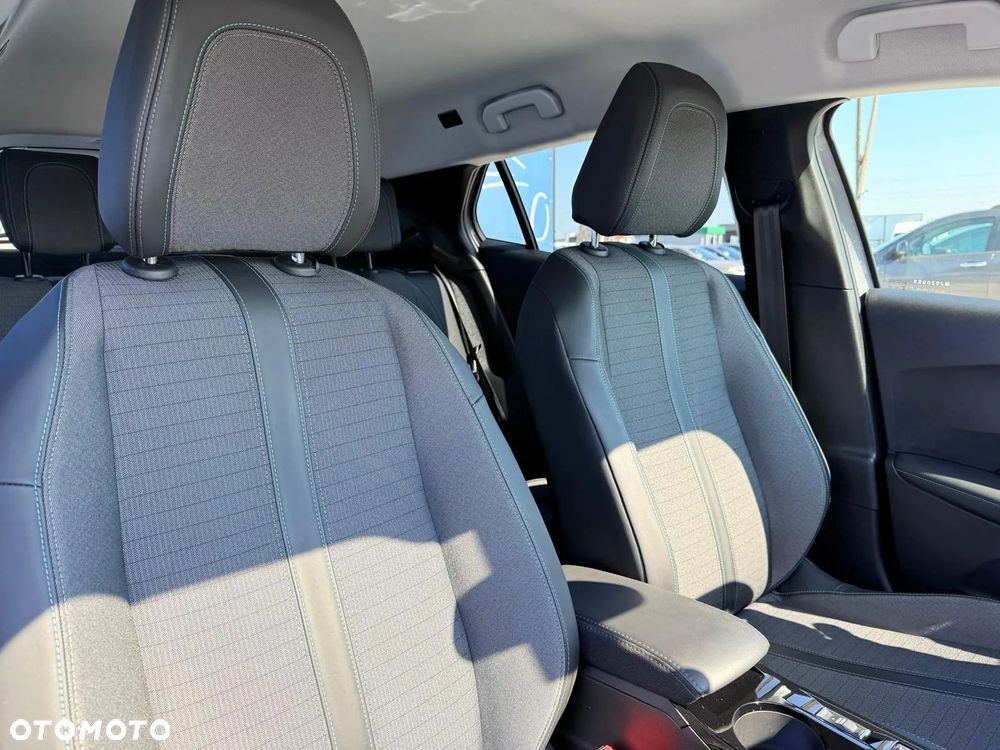 Peugeot 2008 1.2 PureTech Allure S&S EAT8 - 18