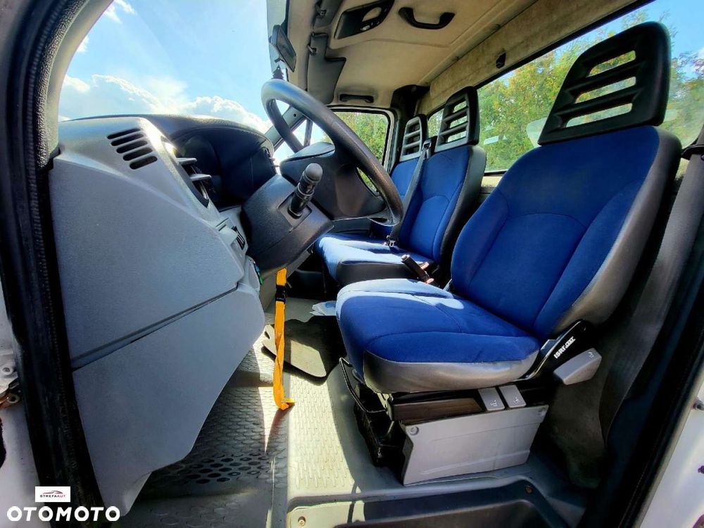 Iveco DAILY 35s12 - 6