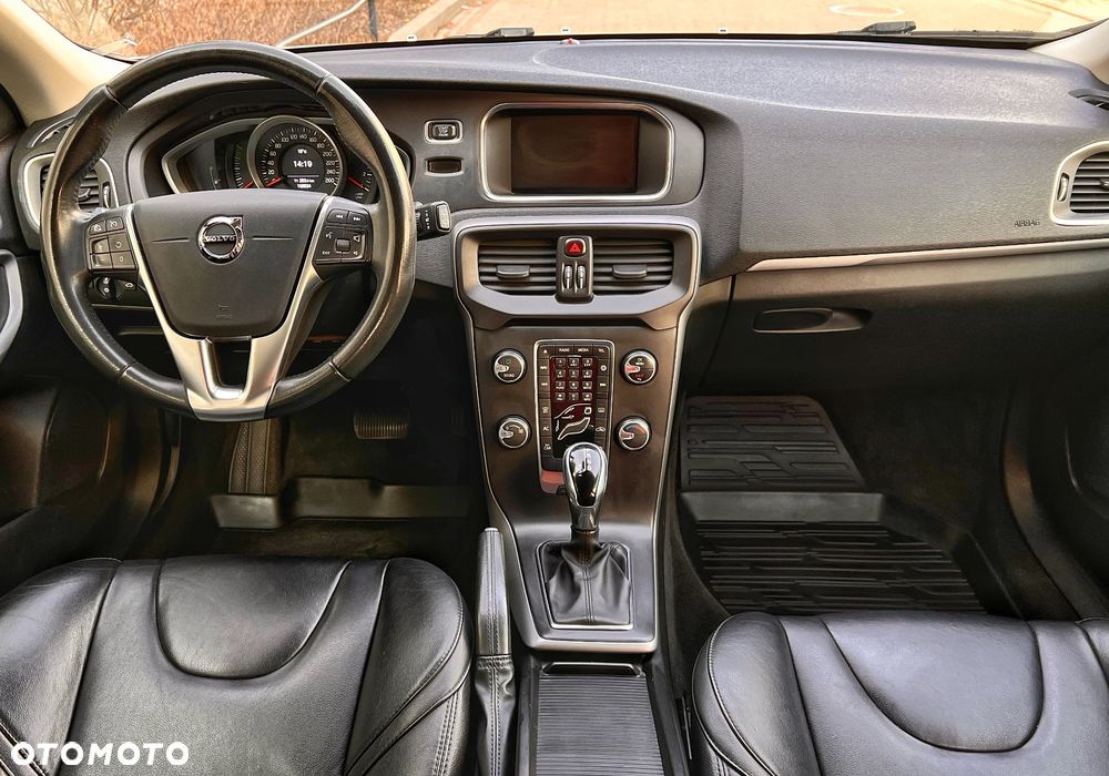 Volvo V40 D2 Geartronic Momentum - 7