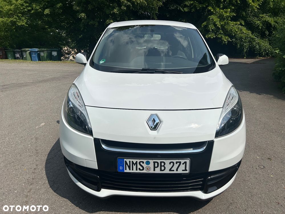 Renault Scenic 1.6 16V 110 TomTom Edition - 11