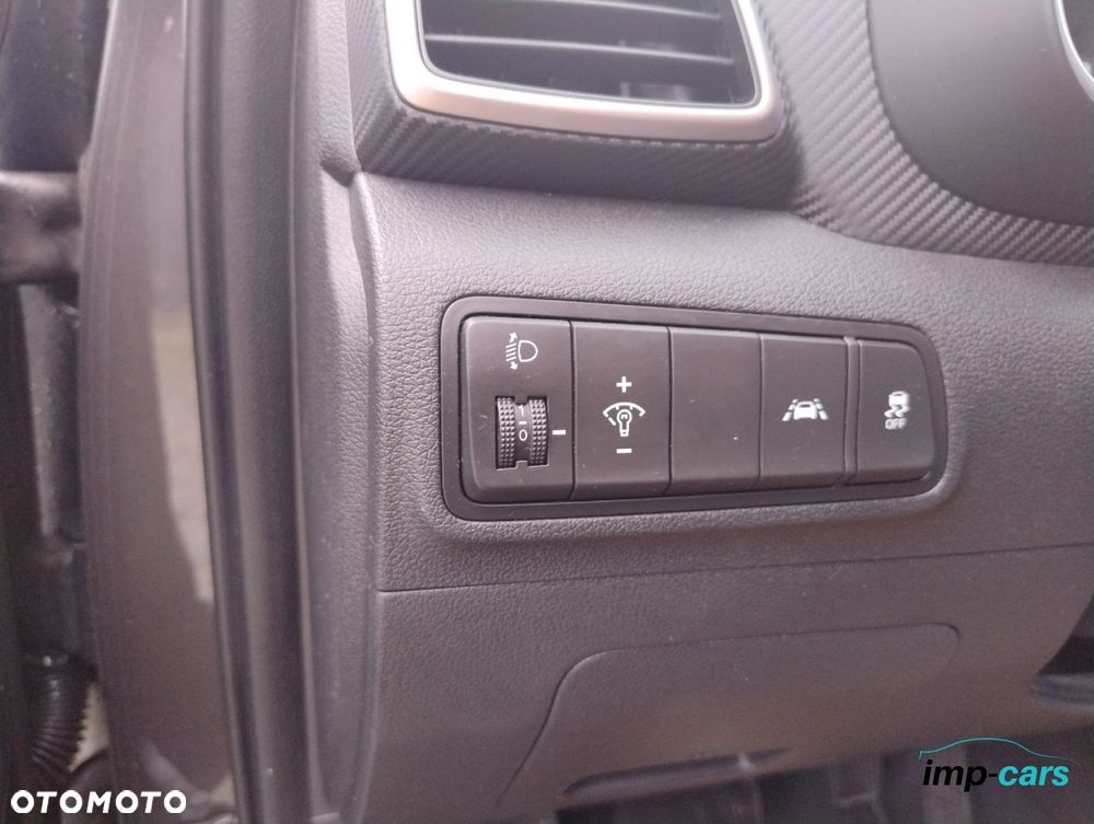 Hyundai Tucson - 16
