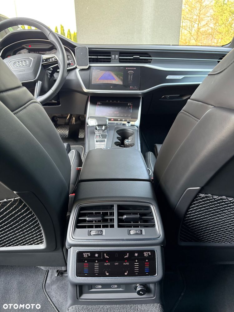 Audi A6 Allroad - 11