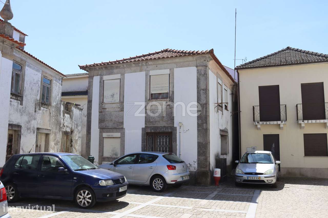 Moradia T3 para Reabilitação Total no Centro de Fão, Esposende - Grande imagem: 3/29