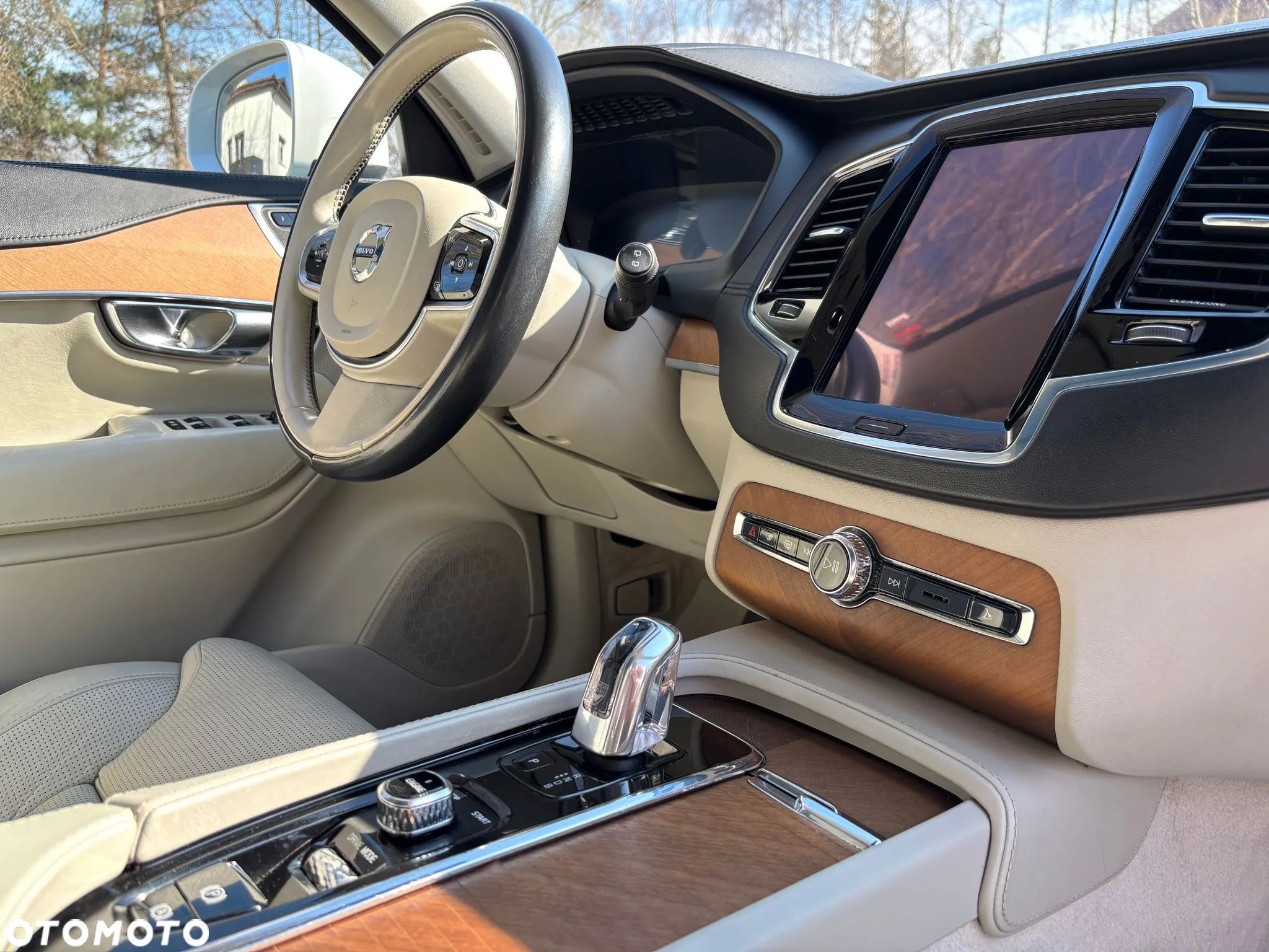 Volvo XC 90 T8 AWD Plug-In Hybrid Inscription 7os - 1