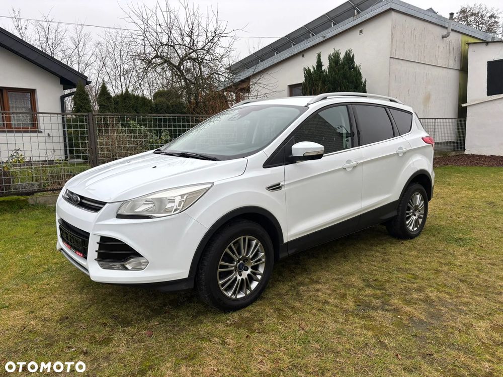 Ford Kuga 2.0 TDCi 2x4 Titanium - 8