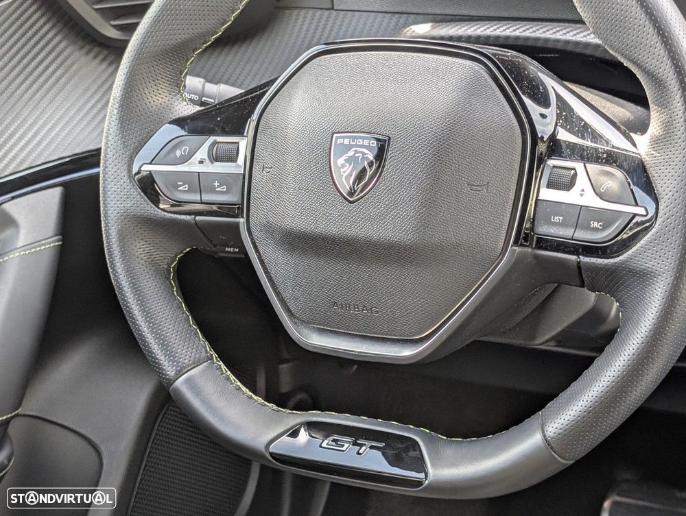 Peugeot e-2008 54 kWh GT - 12
