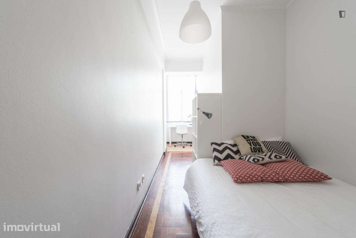 Quarto - localizado em Saldanha Lisbon - Grande imagem: 4/44
