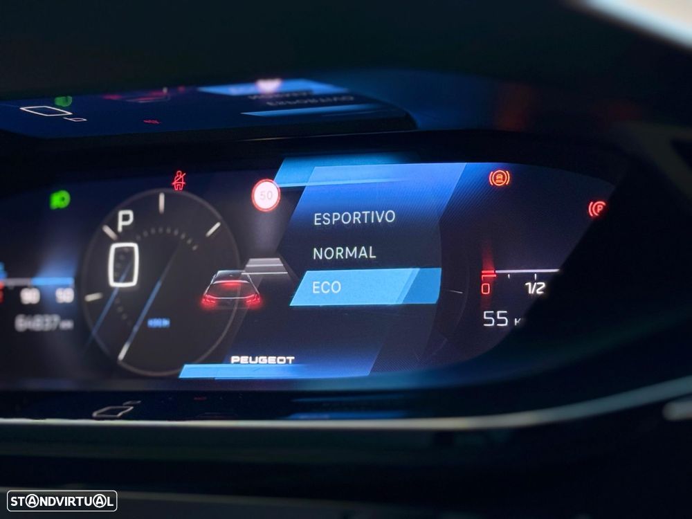 Peugeot 308 SW 1.2 PureTech GT EAT8 - 42