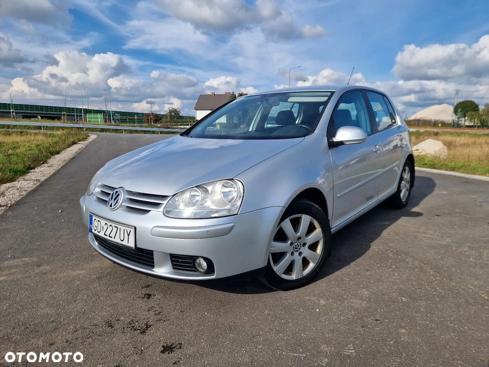 Volkswagen Golf V 1.6 Trendline - 1