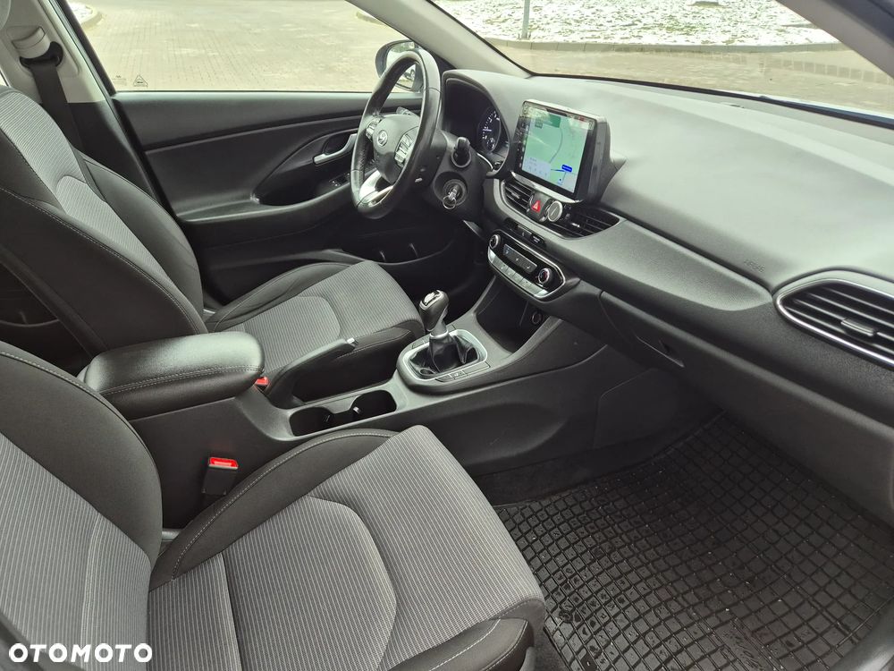 Hyundai i30 1.5 DPI Comfort - 25