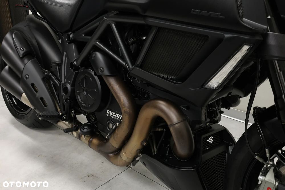 Ducati Diavel - 28