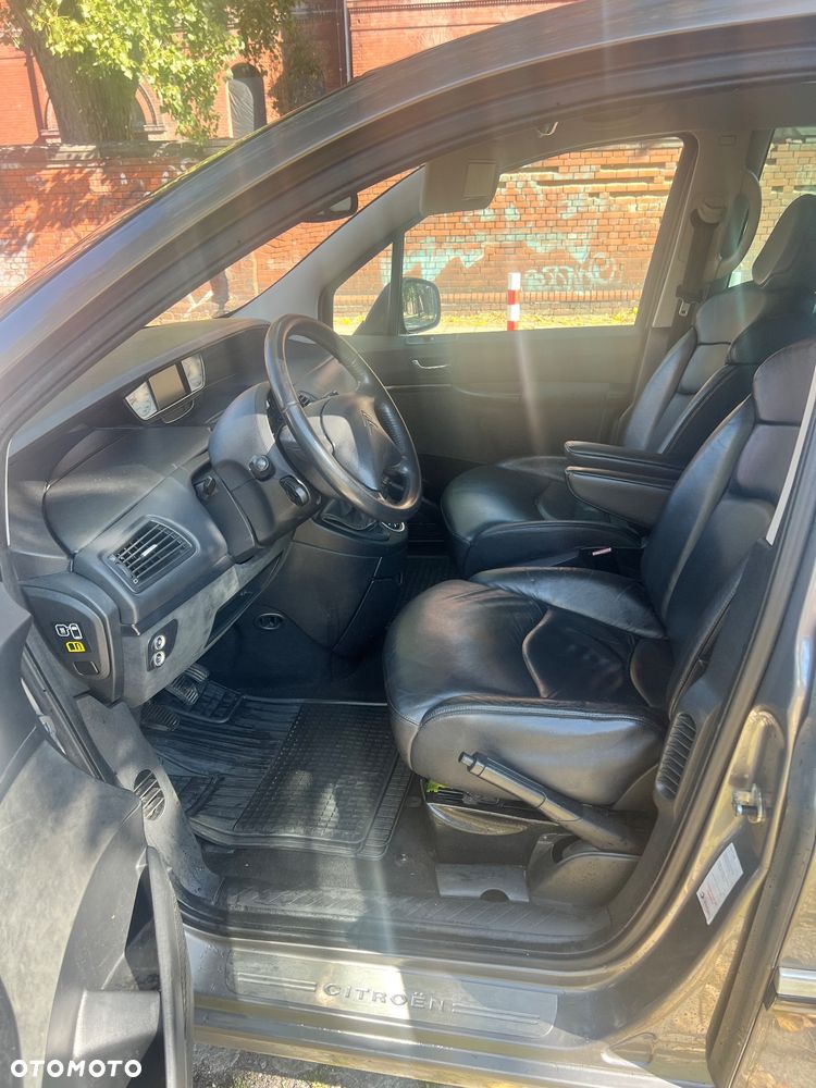 Citroën C8 HDi 165 Exclusive - 14