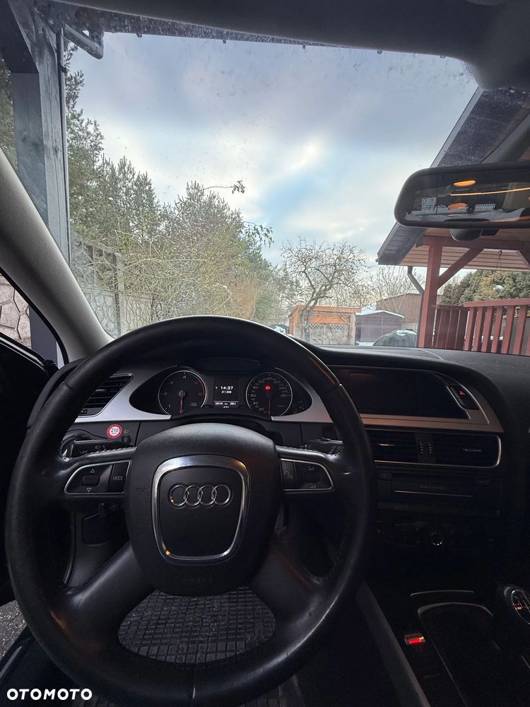 Audi A4 Avant 2.0 TDI DPF Attraction - 13