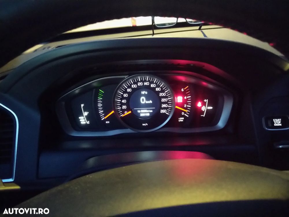 Volvo XC 60 - 7