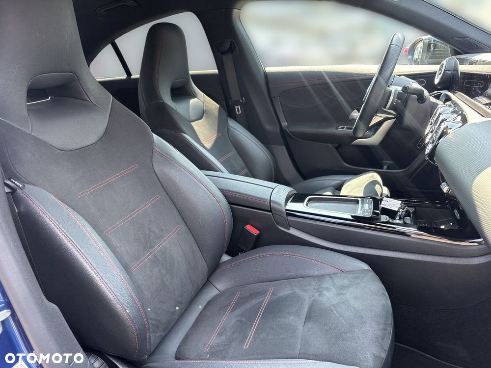 Mercedes-Benz CLA - 19