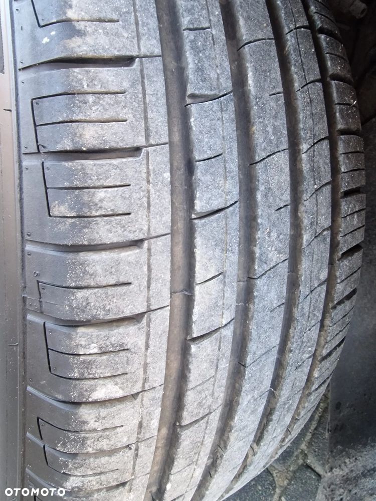 Volkswagen Passat 2.0 TDI DPF Comfortline - 26
