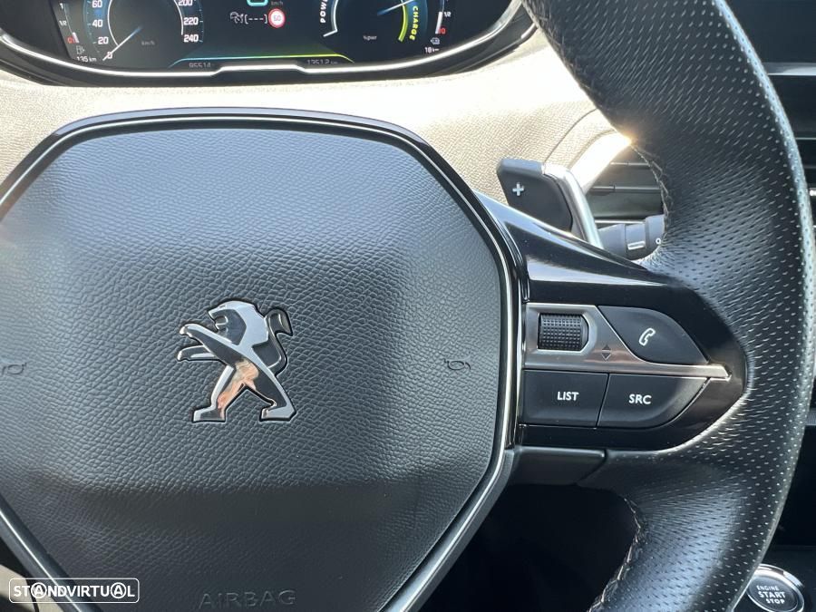 Peugeot 3008 1.6 Hybrid4 GT Pack e-EAT8 - 42