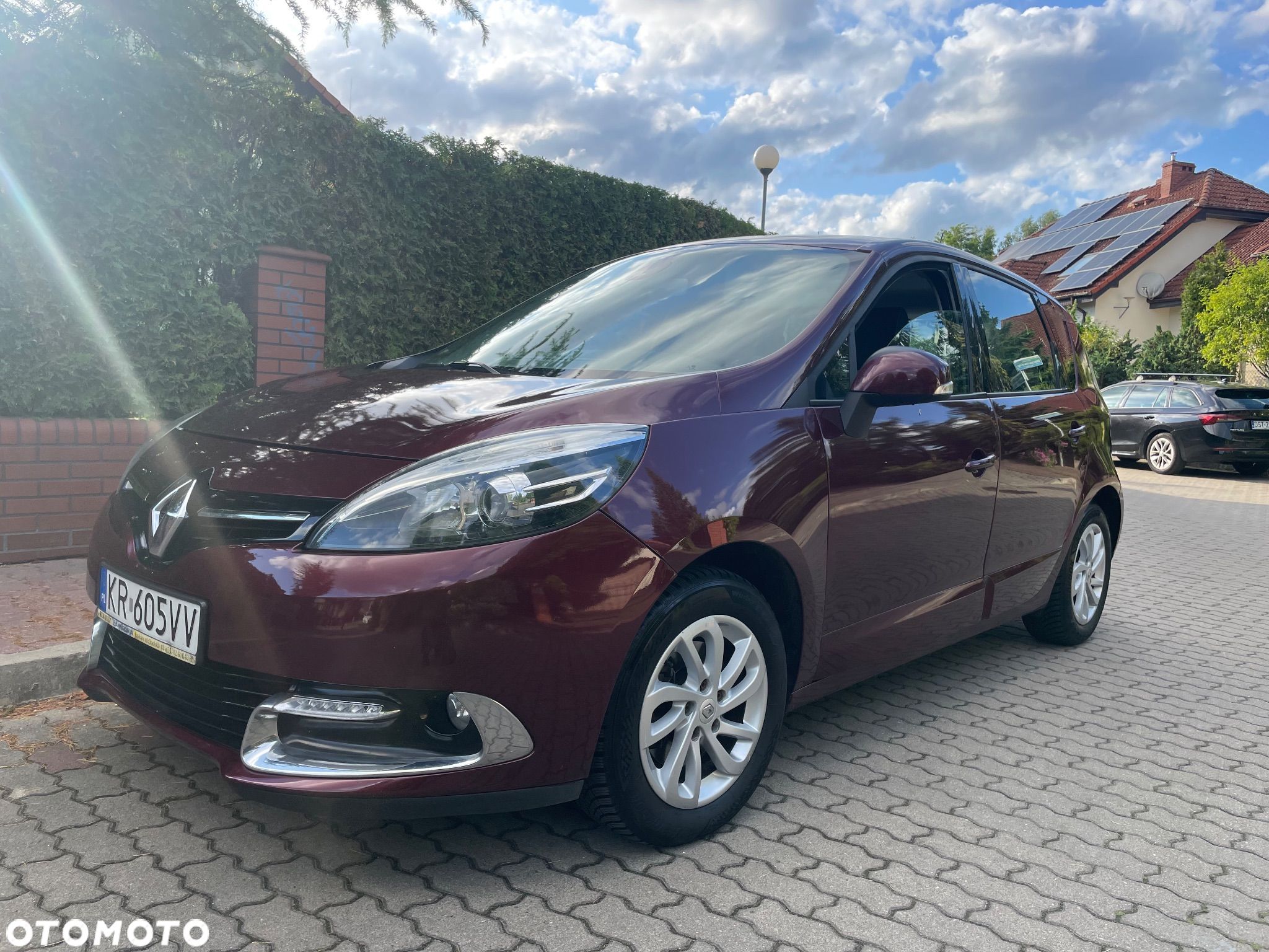 Renault Scenic - 1