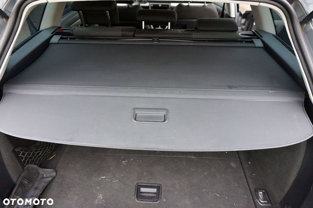 ROLETA BAGAŻNIKA A4 B7 KOMBI Z SIATKĄ AUDI 2004-2008 - 1