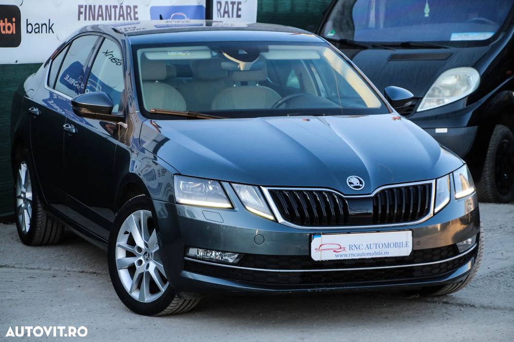 Skoda Octavia 1.6 TDI DSG Ambition - 2