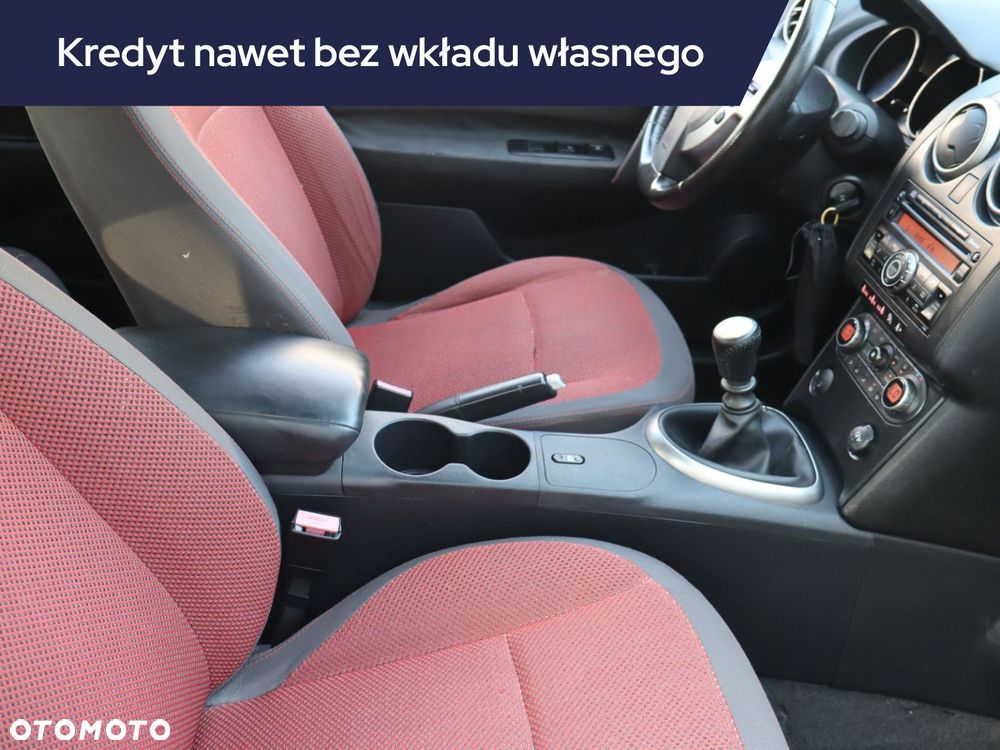 Nissan Qashqai - 11