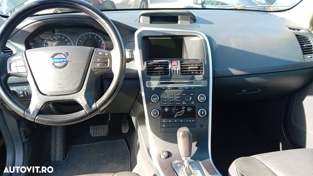 Volvo XC 60 - 4
