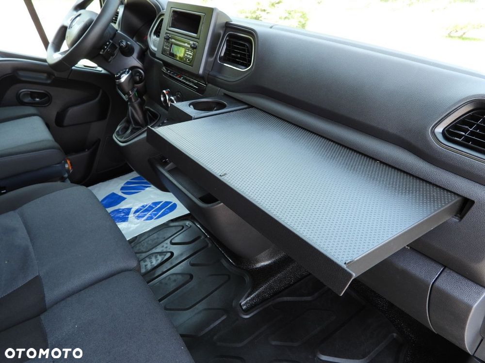 Renault MASTER  PLANDEKA WINDA 10 PALET WEBASTO TEMPOMAT LEDY PNEUMATYKA KLIMATYZACJA  165KM - 39