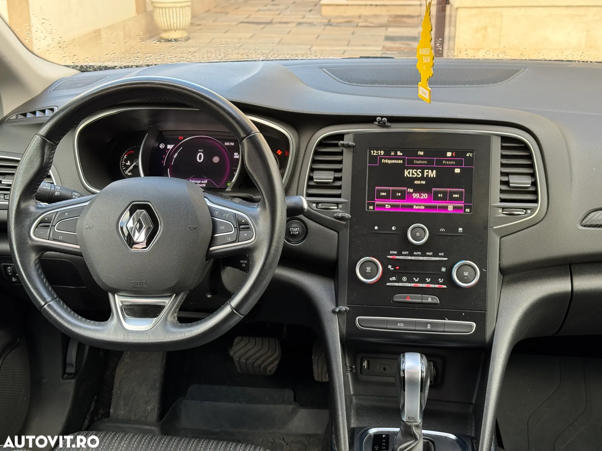 Renault Megane Grandtour ENERGY dCi 110 EDC BUSINESS - 28