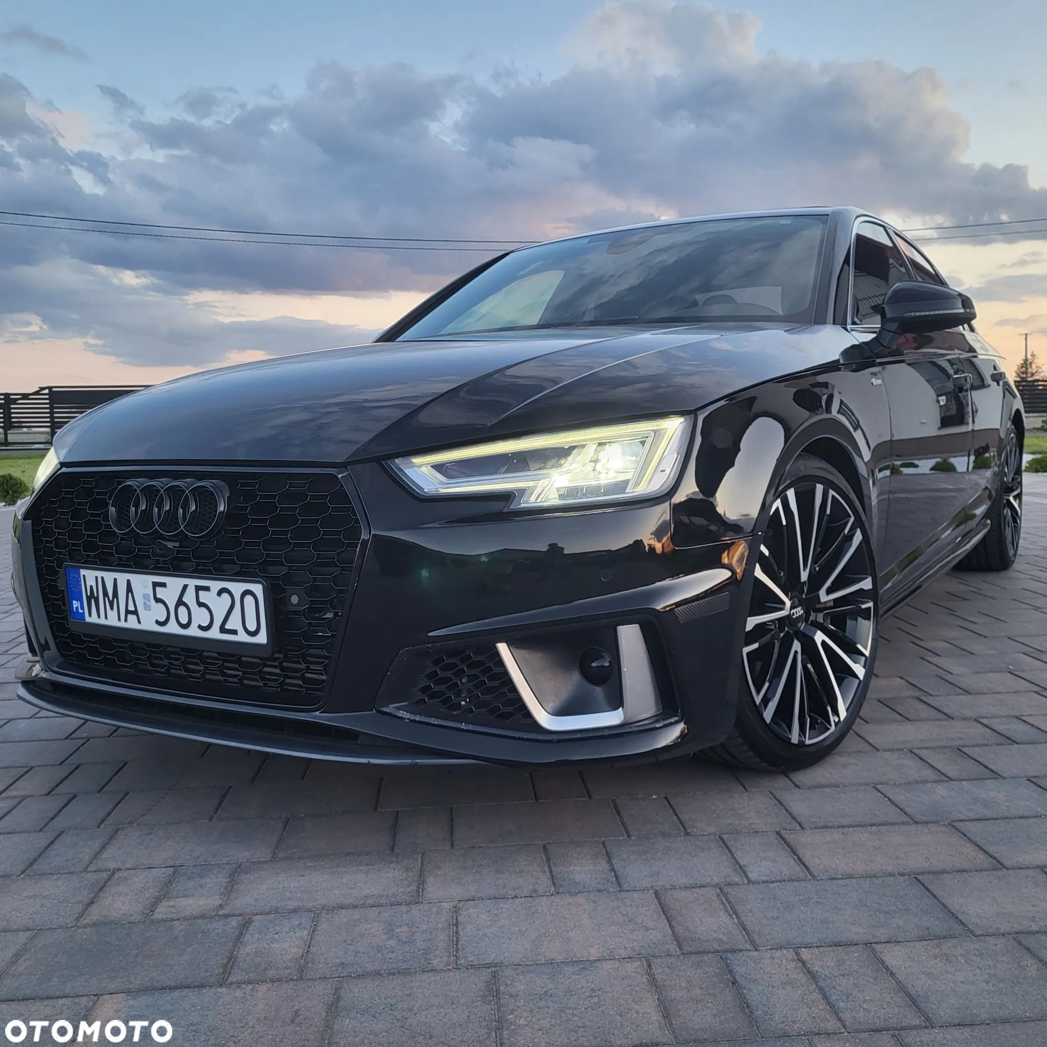 Audi A4 - 1