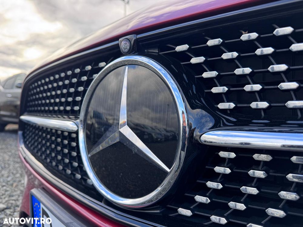 Mercedes-Benz E 300 9G-TRONIC AMG Line - 9