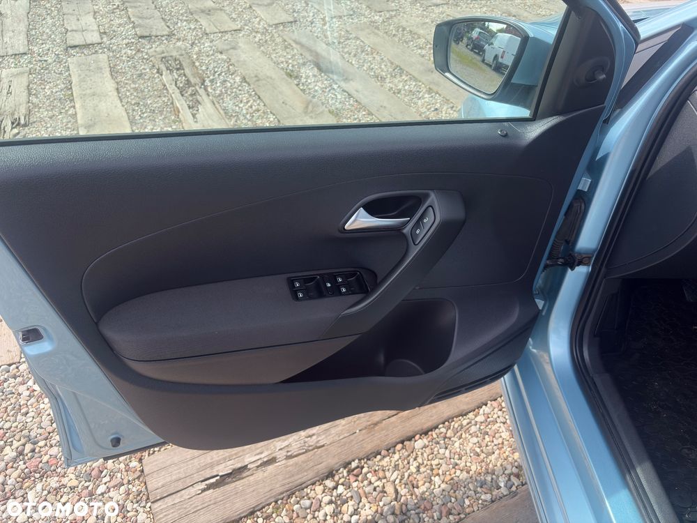 Volkswagen Polo 1.2 TDI Blue Motion - 10