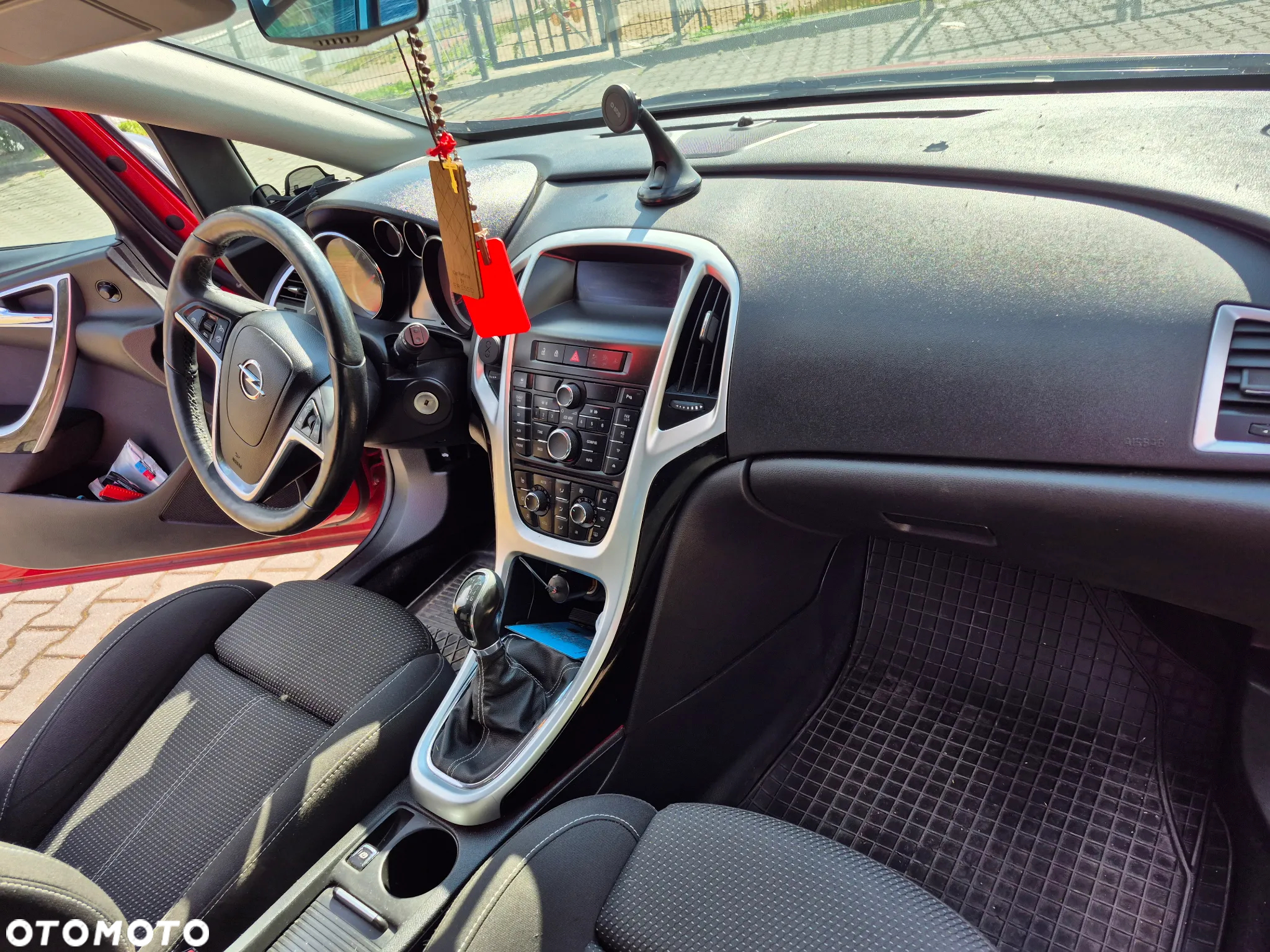 Opel Astra 2.0 CDTI DPF Sports Tourer Design Edition - 19