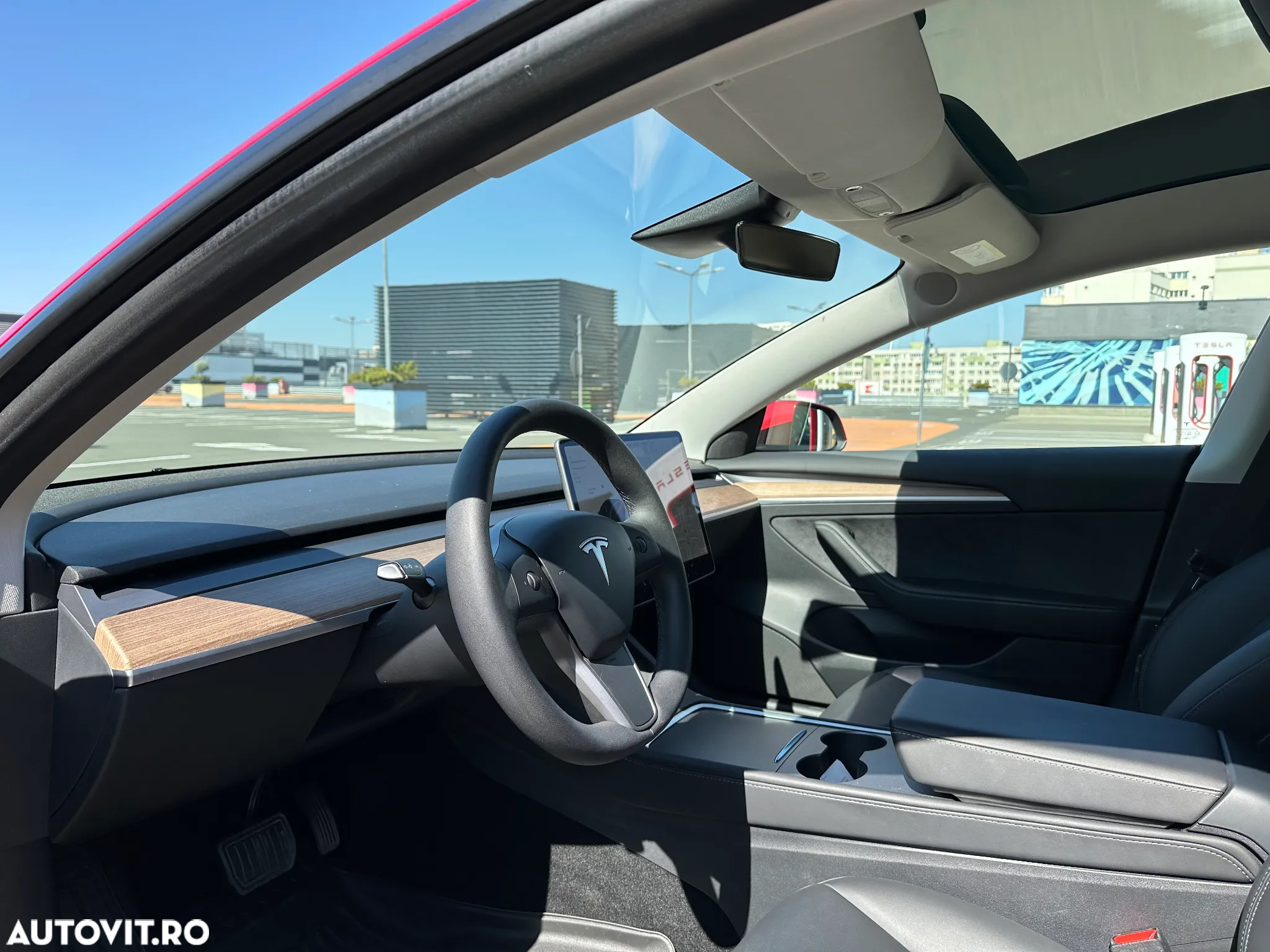 Tesla Model 3 Long Range - 4