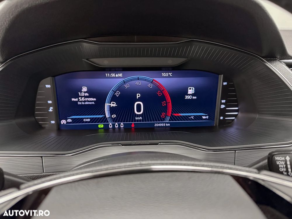 Skoda Superb 2.0 TDI DSG Style - 24