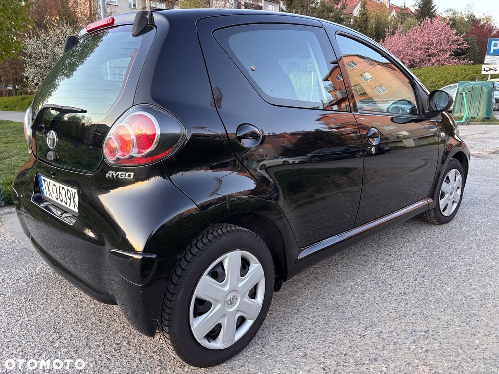 Toyota Aygo Black - 3