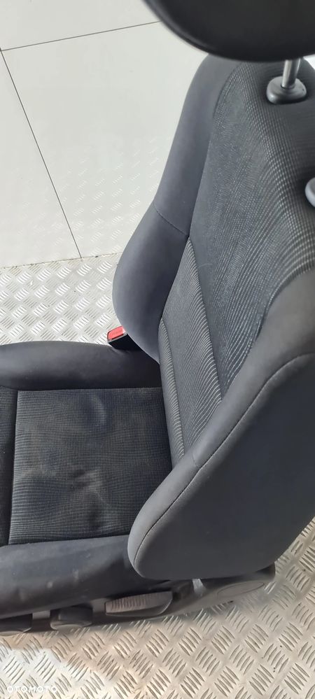 Ssangyong Actyon Sports II Fotel Lewy Przód - 5