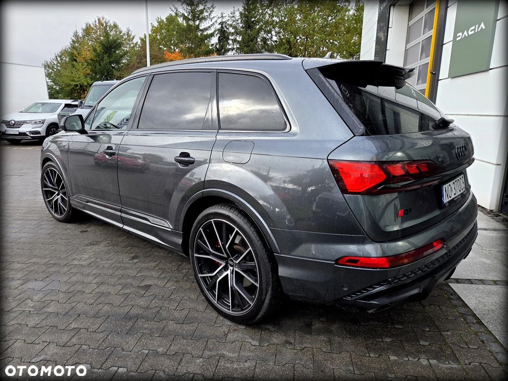 Audi Q7 - 6