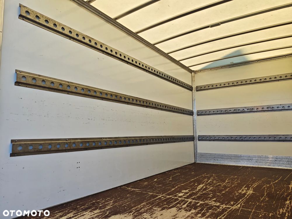 Ford Transit - 31