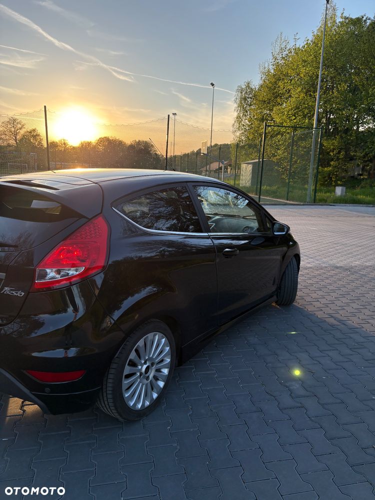 Ford Fiesta 1.25 Ambiente - 5