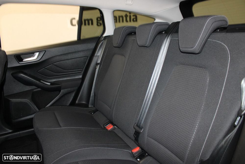 Ford Focus 1.0 EcoBoost MHEV ST-Line - 5