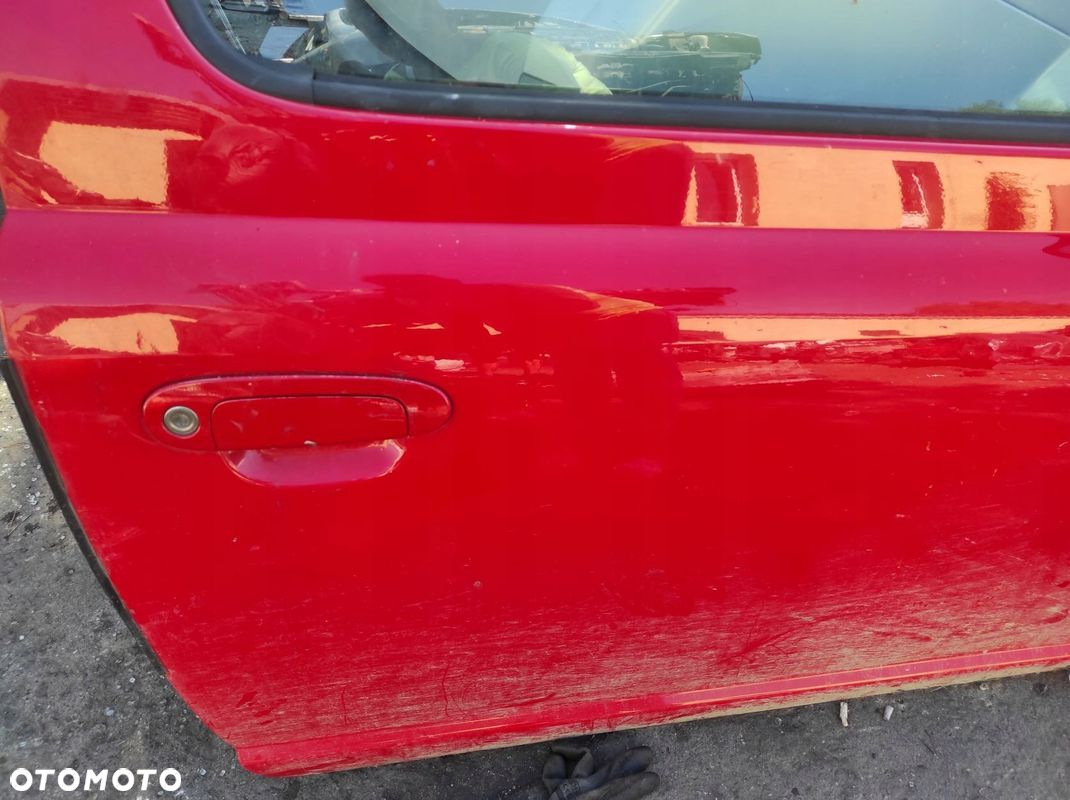 TOYOTA YARIS I DRZWI PRZÓD PRAWE LEWE 3P0 - 7