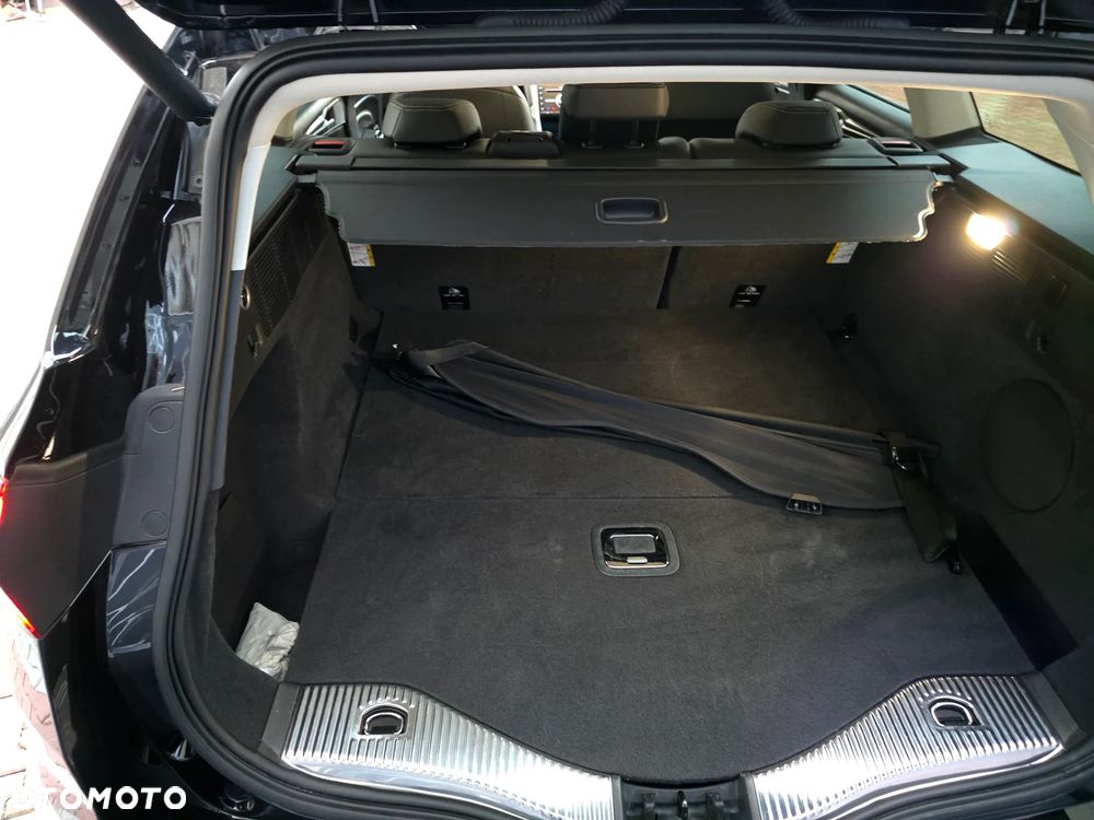 Ford Mondeo 2.0 EcoBlue VIGNALE - 36